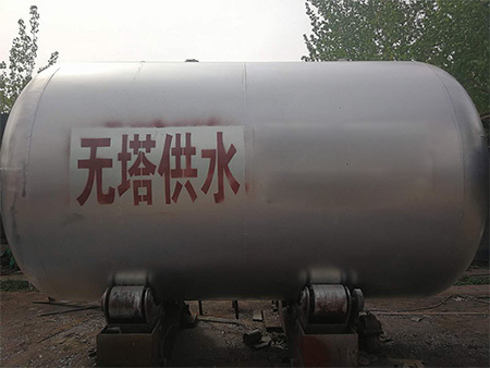 10吨无塔供水压力罐